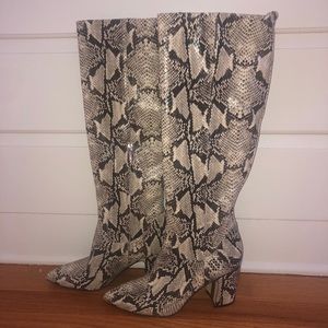 *NEW* Sam Edelman Hai Knee High Boot - Size 9